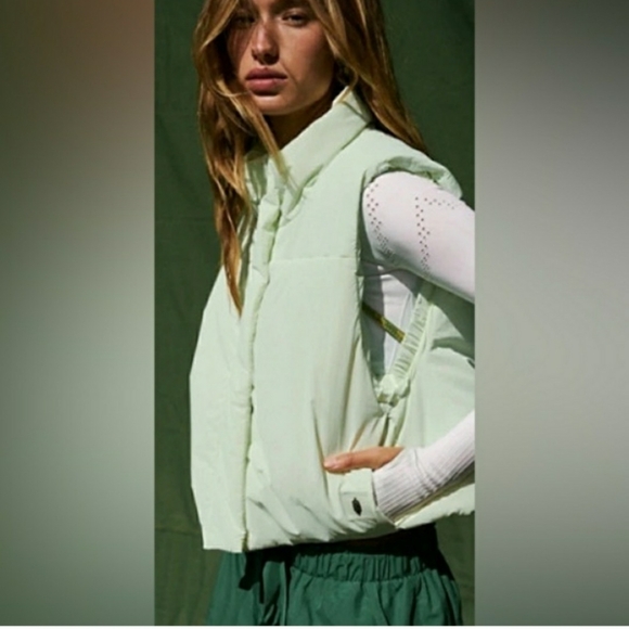 Free People puff dress - Picture 2 of 9